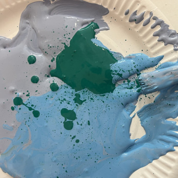 Holzstuhl am Meer und acryl auf leinwand swantje diepenhorst